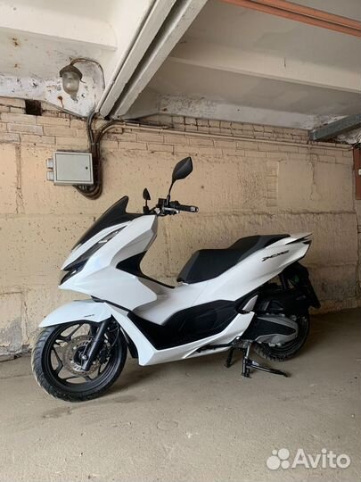 Продаю honda PCX 160