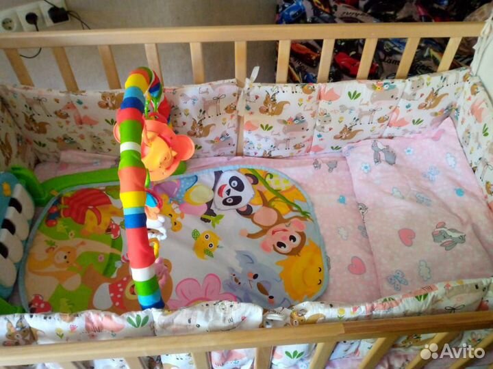 Продам детскую кроватку