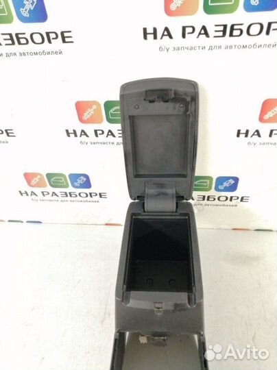 Консоль между сидений Mazda 6 GH L813 2011