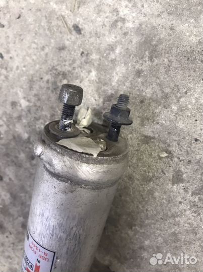 Осушитель (peсивер) Кoндиционeра Халлa