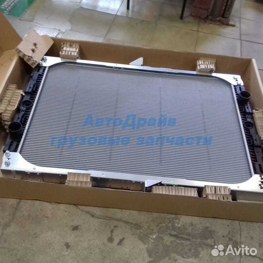 Радиатор водяной DAF 95 XF