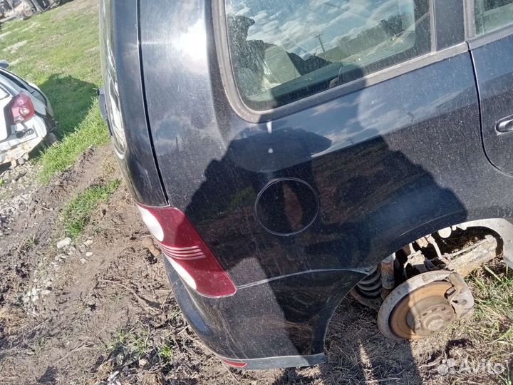Заднее правое крыло четверть volkswagen touran