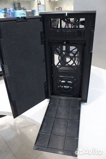 Корпус для пк-Сервера Fractal Design