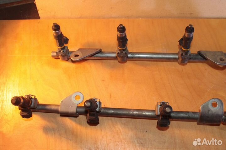 Форсунка топливная Nissan Murano Z50 VQ35 3.5