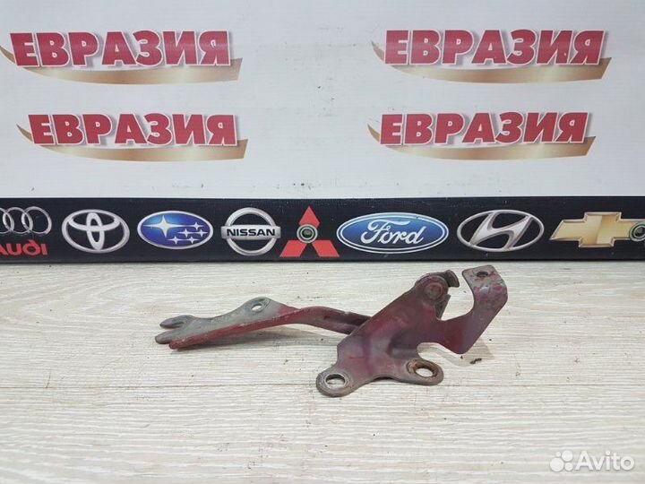 Петля капота передняя левая Mazda Premacy cpew FS