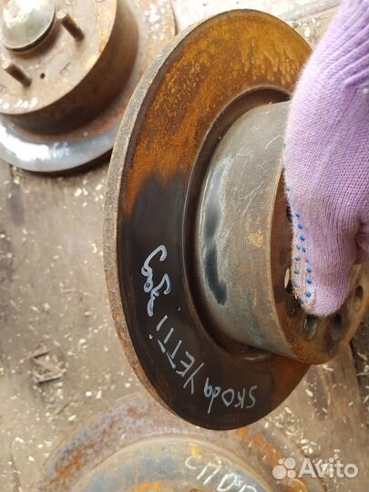 Задний тормозной диск Skoda yeti