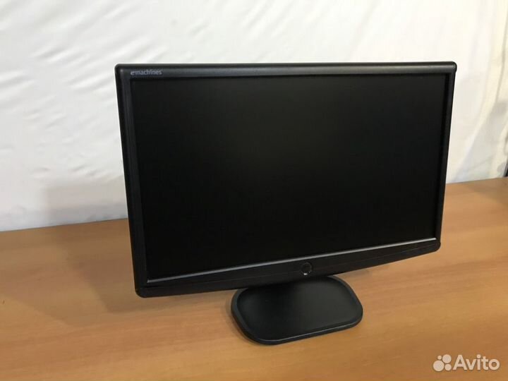 Монитор 19 дюймов,разные модели