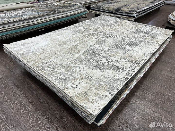 Ковер 2х3 новый