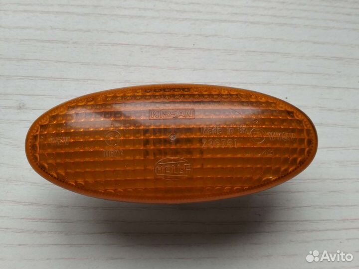 Повторитель поворота Nissan almera