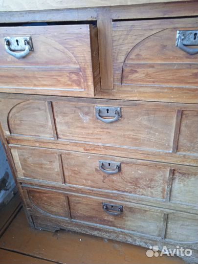 Комод старинный