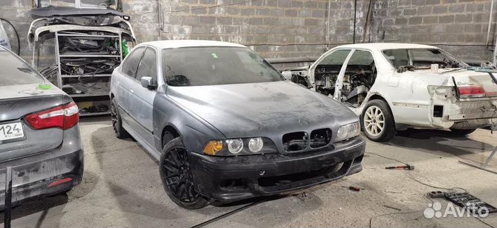 Капот для bmw e39 “горбатый» гибрид