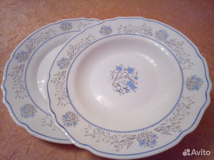 Тарелки посуда