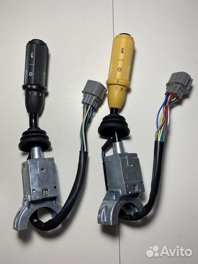 Подрулевой переключатель передач JCB