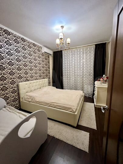 2-к. квартира, 56 м², 3/3 эт.