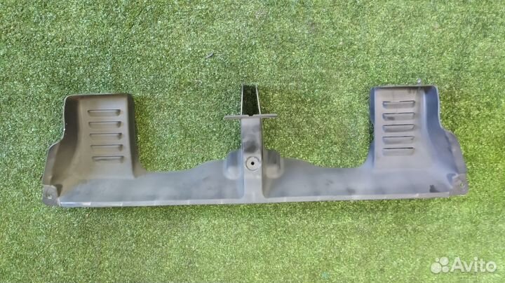 Дефлектор радиатора Ford Explorer 3 4 2004