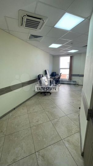 Сдается офис 49,3кв в бц (возможна аренда с Мебель