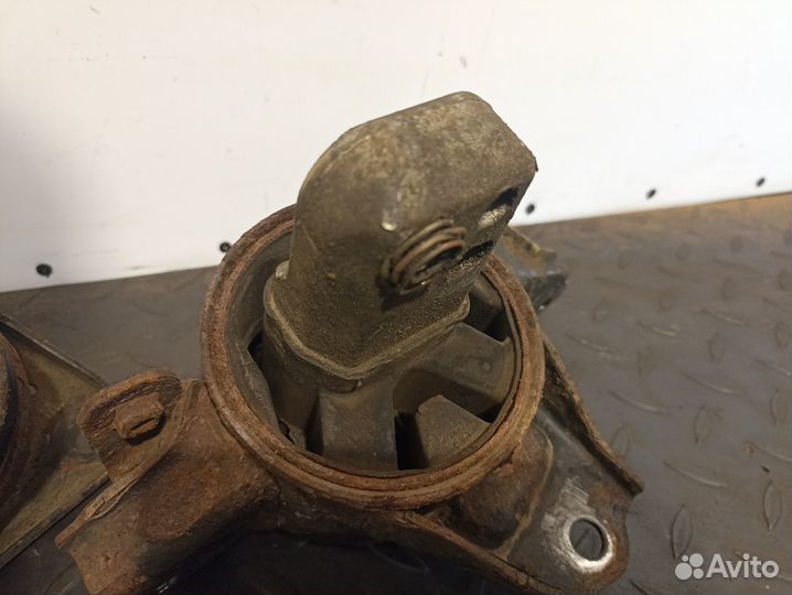 Опора двигателя для Kia Ceed