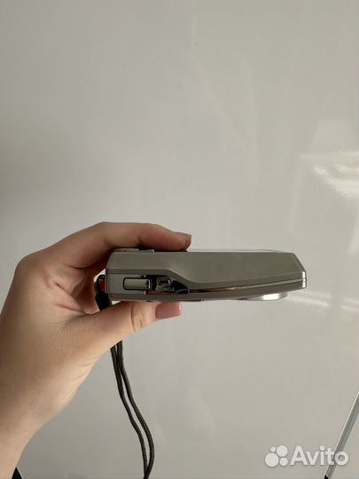 Компактный фотоаппарат olympus