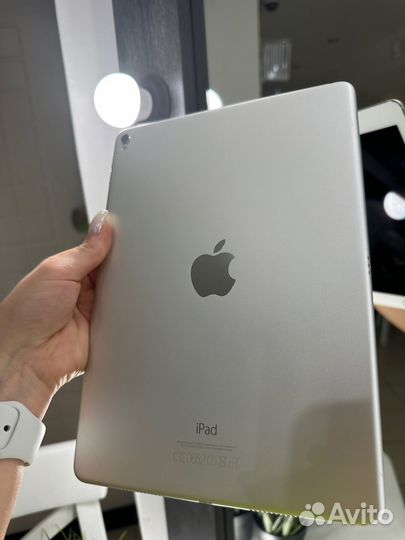 Apрlе iРad Prо 9.7 32 гб Wi-fi+Cell серый
