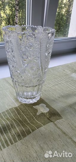 Ваза для цветов б/у хрустальная