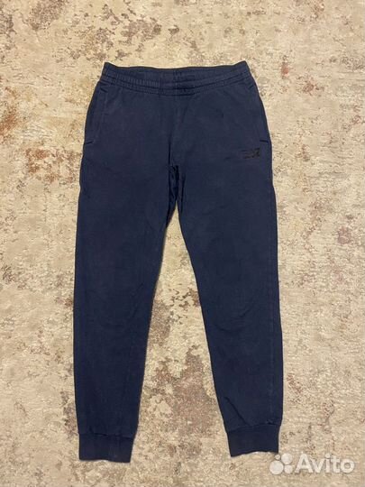 Штаны спотоивные EA7 Emporio Armani