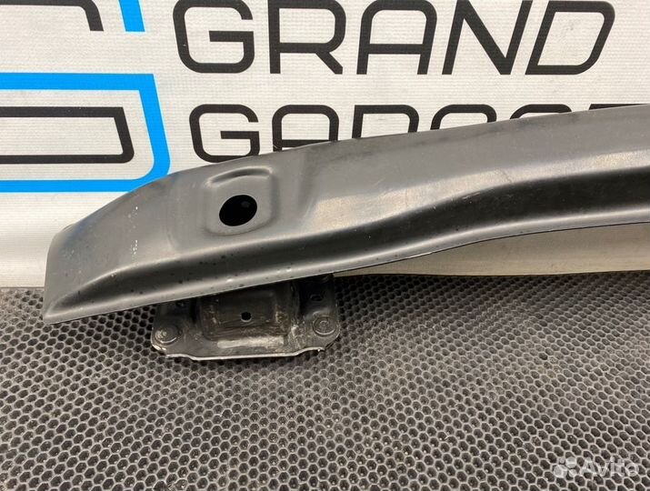 Усилитель бампера задний Mercedes-Benz C-Class