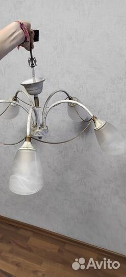 Люстра подвесная потолочная