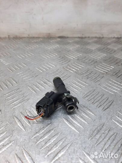 Форсунка Skoda Fabia хэтчбэк 5 дв. 1.2 BMD 2006