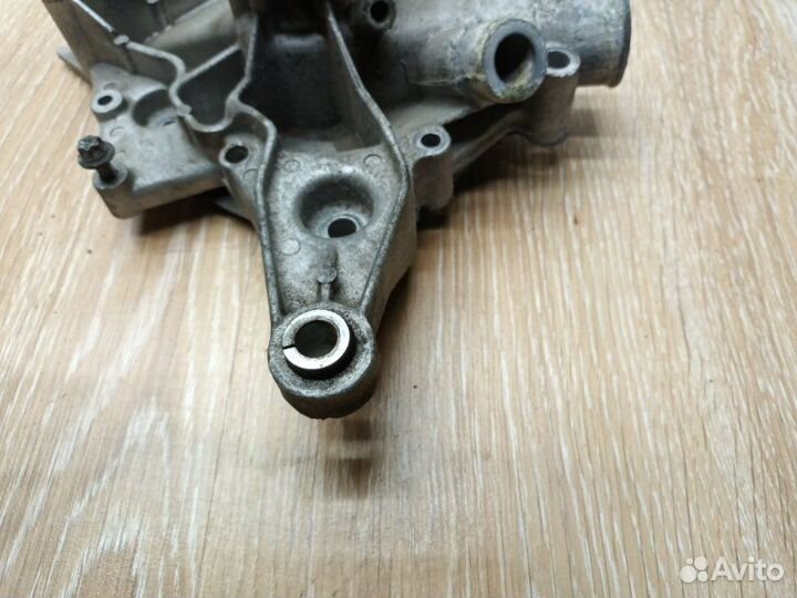 Помпа Mercedes Ml W163