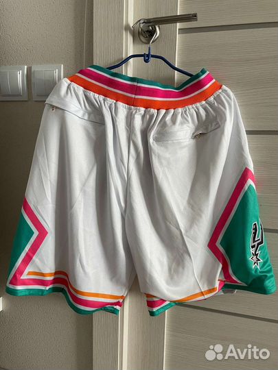 Баскетбольные шорты команд NBA
