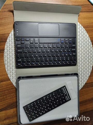 Клавиатура и чехол для iPad air 2