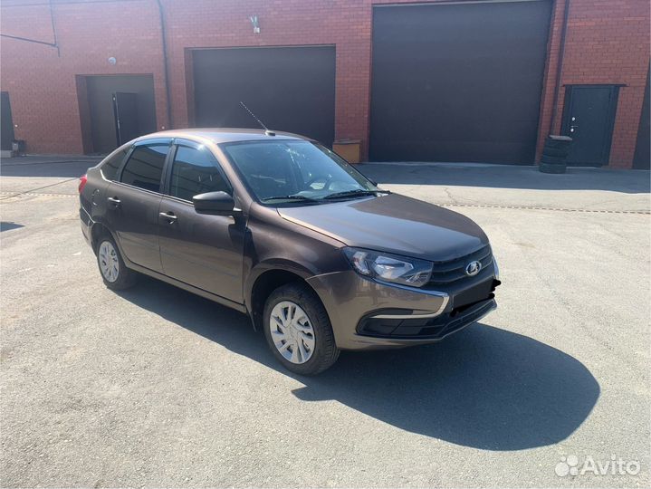 LADA Granta 1.6 МТ, 2018, битый, 55 000 км