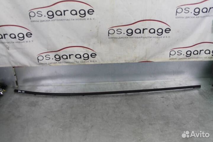 Молдинг крыши правый Mazda 3 (BL) 2009-2013