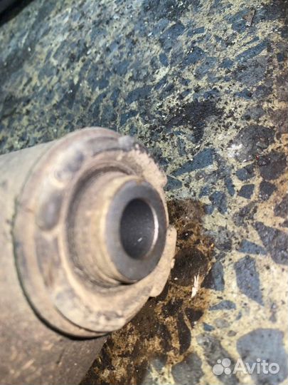 Рычаг подвески нижний передний левый Hyundai Santa