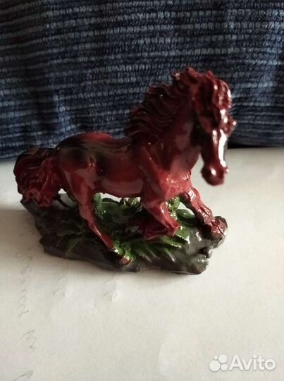 Фигурки животных разные