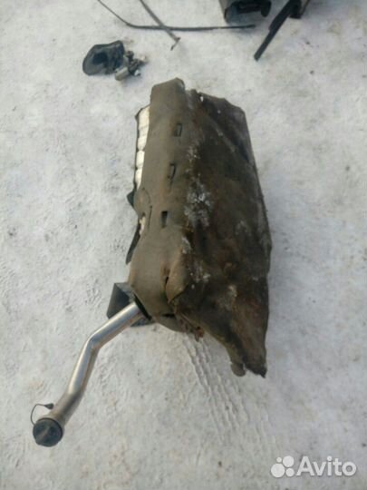 Бензобак Mercedes w220 s500