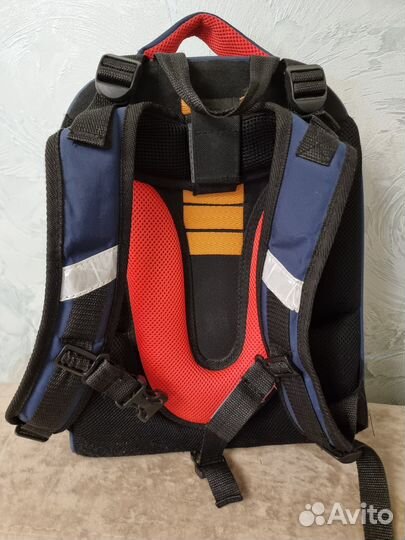Школьный рюкзак для мальчика