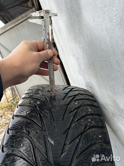 Yokohama Ice Guard Stud IG55 255/45 R18 103E