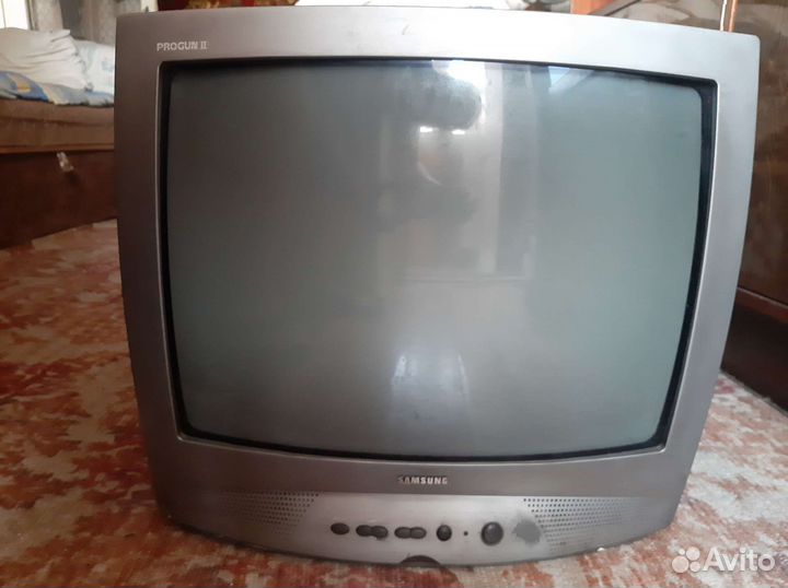 Телевизор samsung
