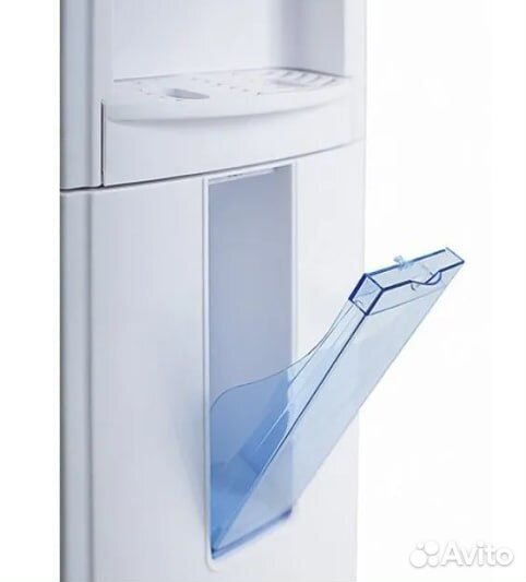 Куллер для воды напольный