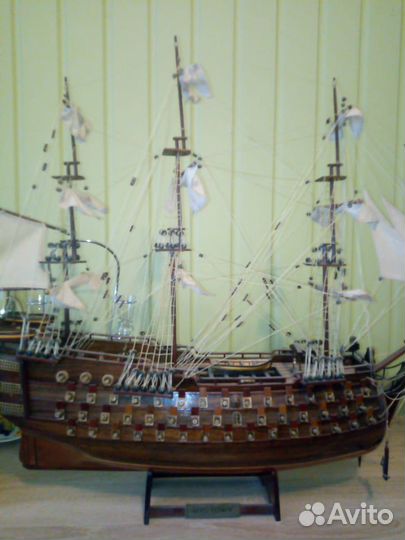 Модель парусника Victory