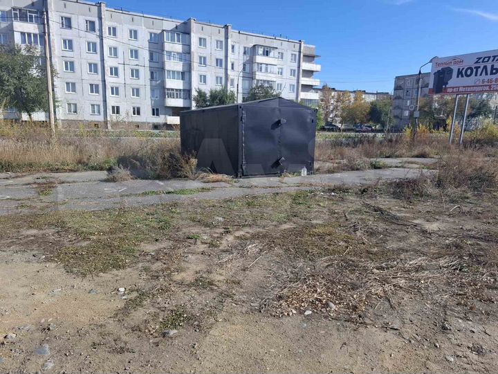 Гараж, > 30 м²