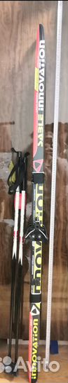 Продам комплект лыжи + палки