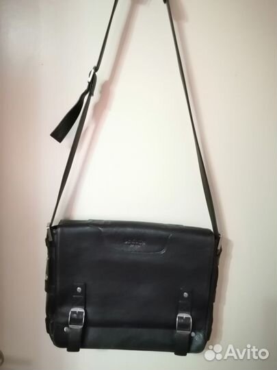 Мужской кожаный портфель