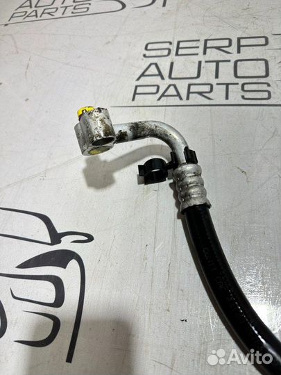 Трубка кондиционера Volkswagen Touareg 7L 3.2 BAA