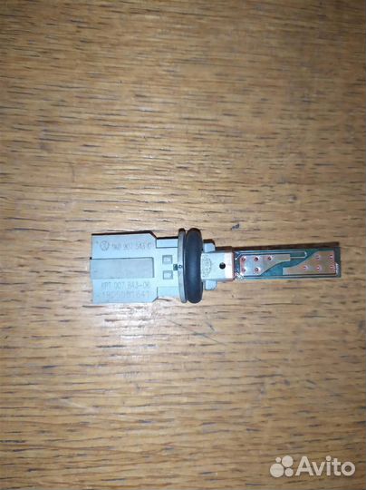 Датчик температуры VW Golf V