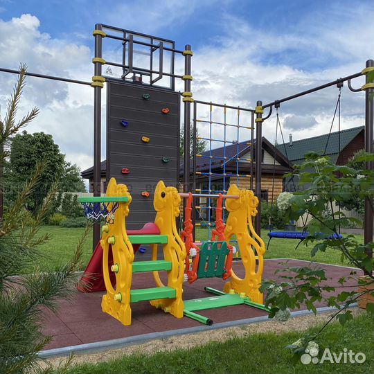 Спортивный уличный комплекс