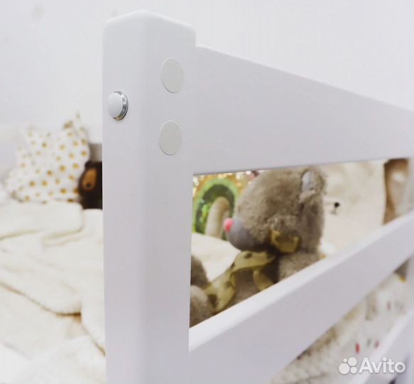 Кроватка из массива от 2х лет Софа Выкатная с доп