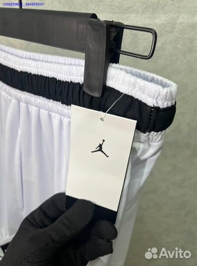 Шорты широкие Jordan белые (Арт.40434)