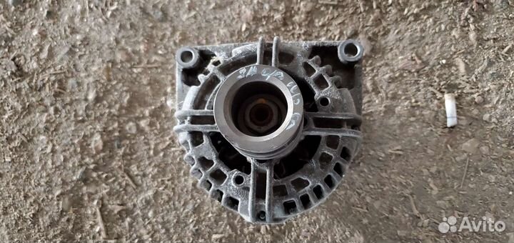 Генератор Opel Zafira B 120A